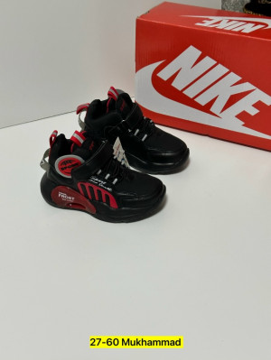 Кроссовки #23247921