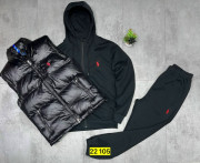 Спортивный костюм