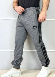 Спортивные брюки