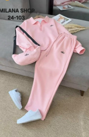 Спортивный костюм