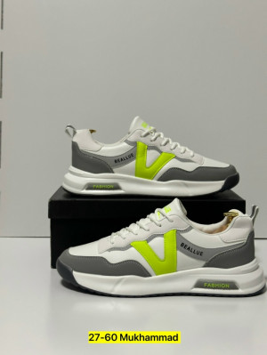 Кроссовки #23265551