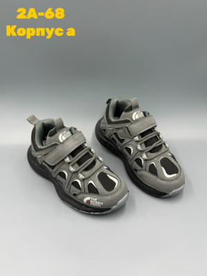 Кроссовки #23266104