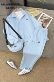 Спортивный костюм