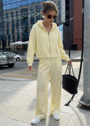 Спортивный костюм