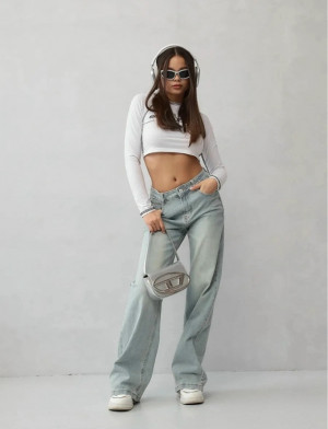 Джинсы #23284395