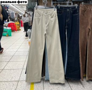Джинсы #23294096
