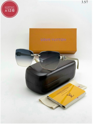 Солнцезащитные очки #23295764