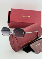 Женские солнцезащитные очки