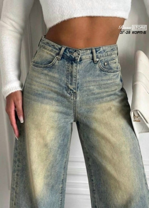 Джинсы #23335762