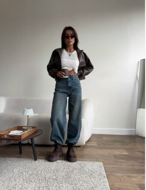 Джинсы #23338685