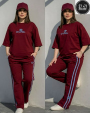 Костюм