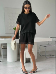 Костюм