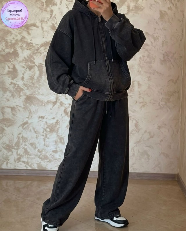 Костюм