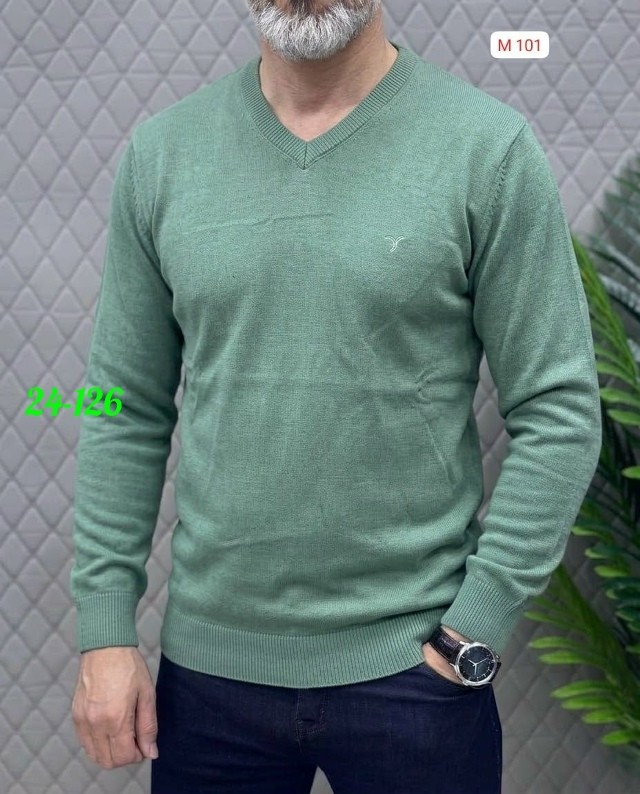 Свитер