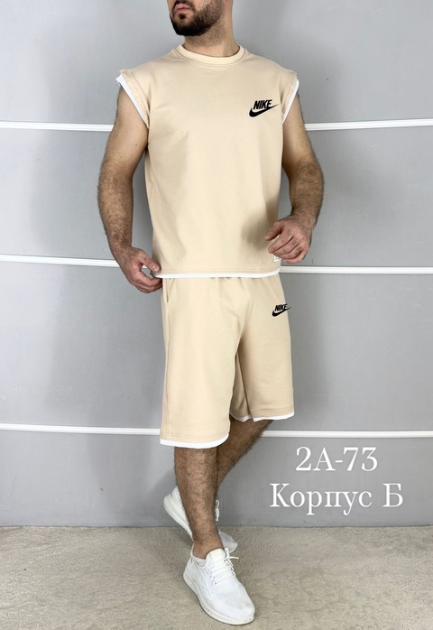 Спортивный костюм 22903440