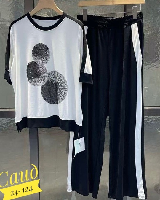 Костюм 22910023