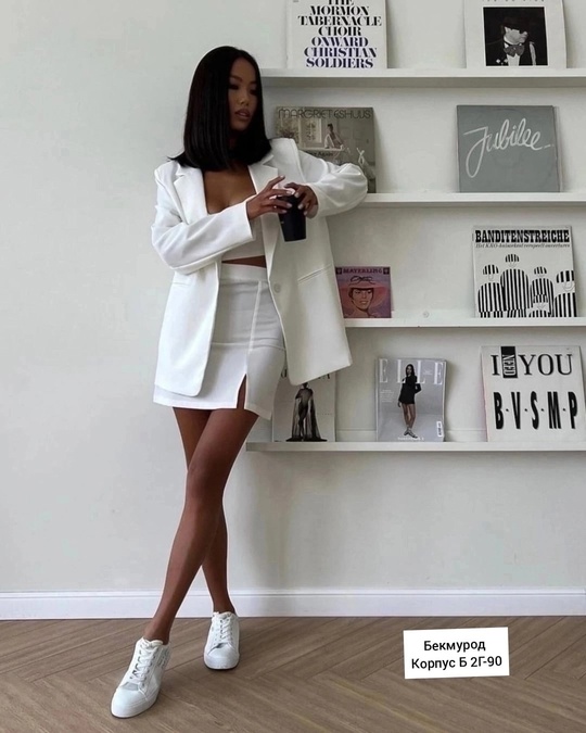 Костюм 22910702