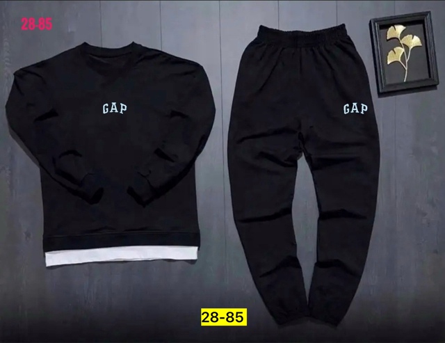 Спортивный костюм 22910816