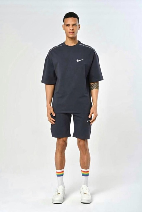 Спортивный костюм 22915355