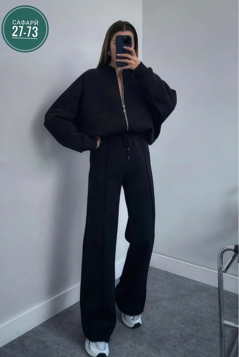 Спортивный костюм 22918259