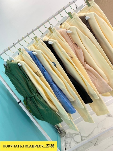 Спортивный костюм 22919389