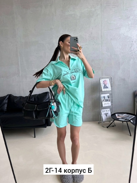 Спортивный костюм 22919835