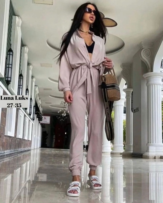 Костюм 22920156