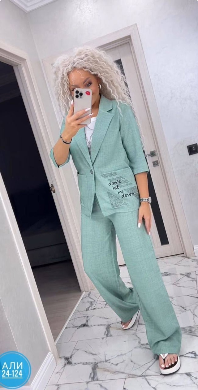 Костюм 22921039