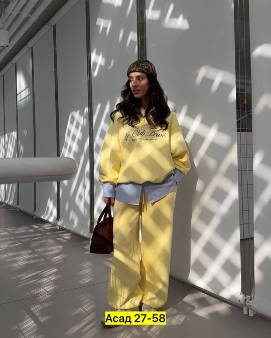 Спортивный костюм 22925554