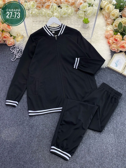 Спортивный костюм 22926855