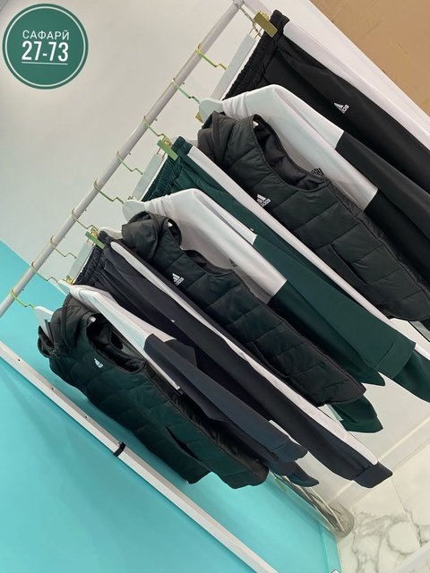 Спортивный костюм 22928453