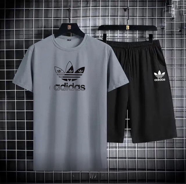 Спортивный костюм 22930863