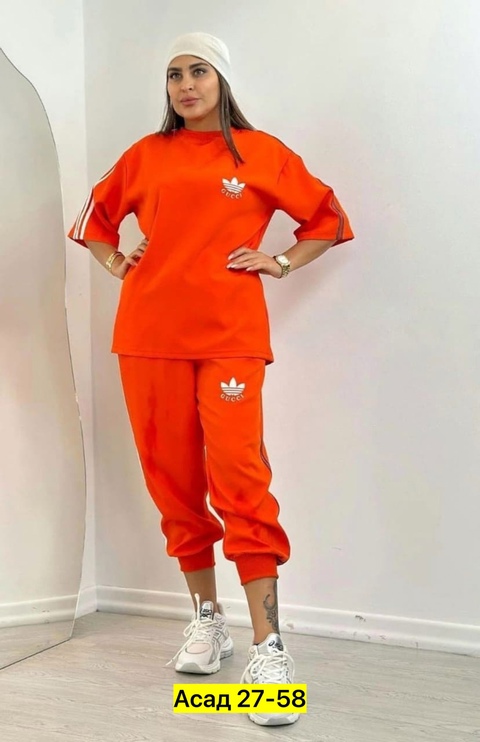 Спортивный костюм 22934861