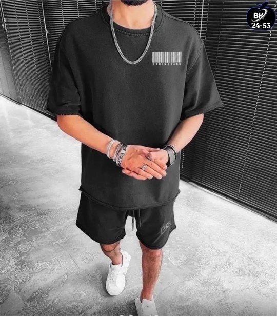 Спортивный костюм 22934563