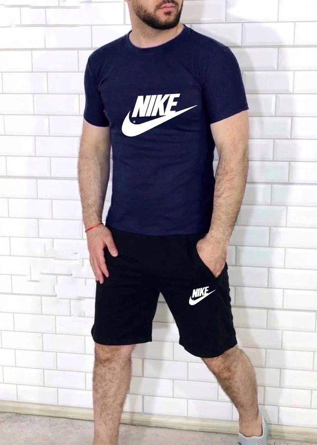 Спортивный костюм 22940529