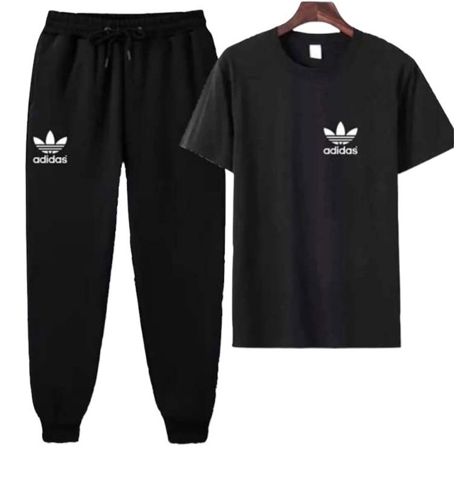 Спортивный костюм 22947238