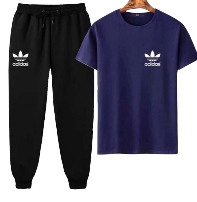 Спортивный костюм 22947238