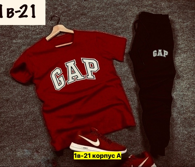 Спортивный костюм 22949541