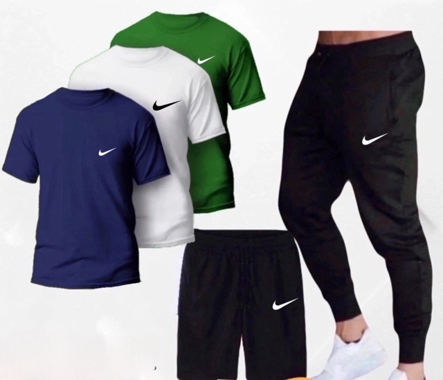 Спортивный костюм 22952472