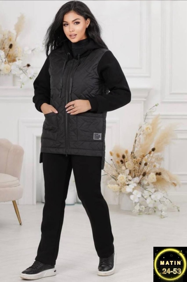 Спортивный костюм 22955324