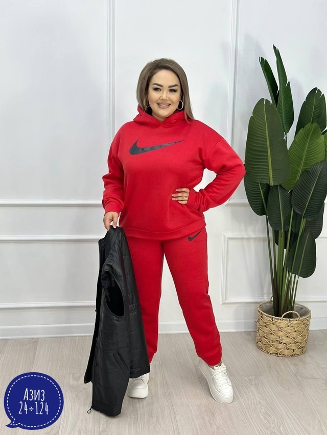 Спортивный костюм 22956414