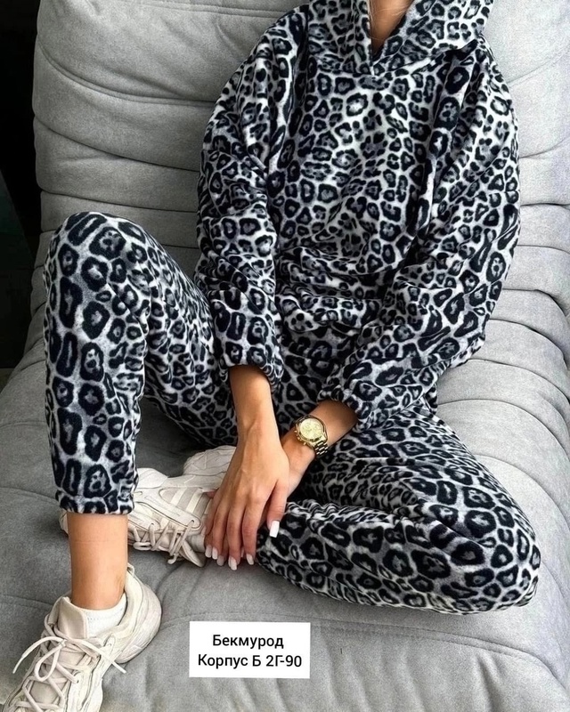 Спортивный костюм 22958083