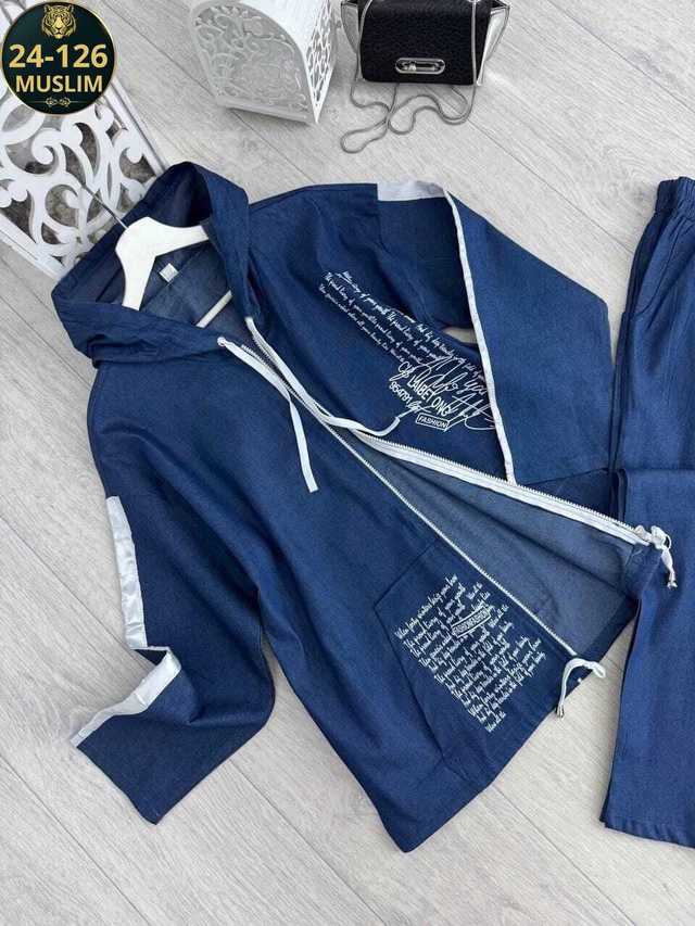 Костюм 22960674