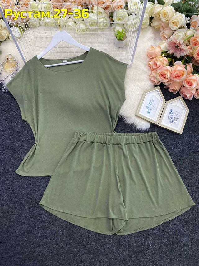 Спортивный костюм 22961895