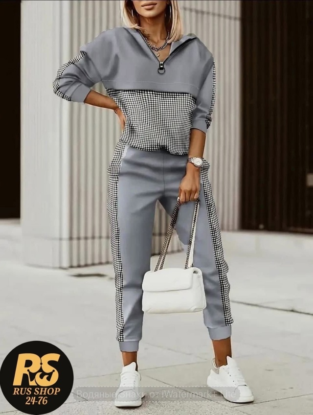 Спортивный костюм 22965825