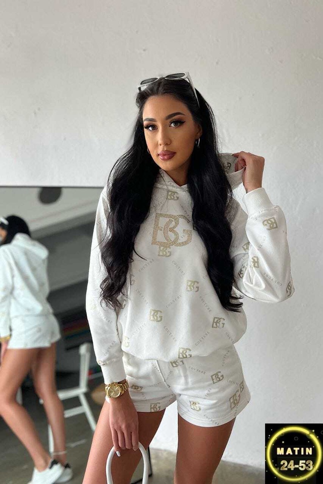 Спортивный костюм 22967747