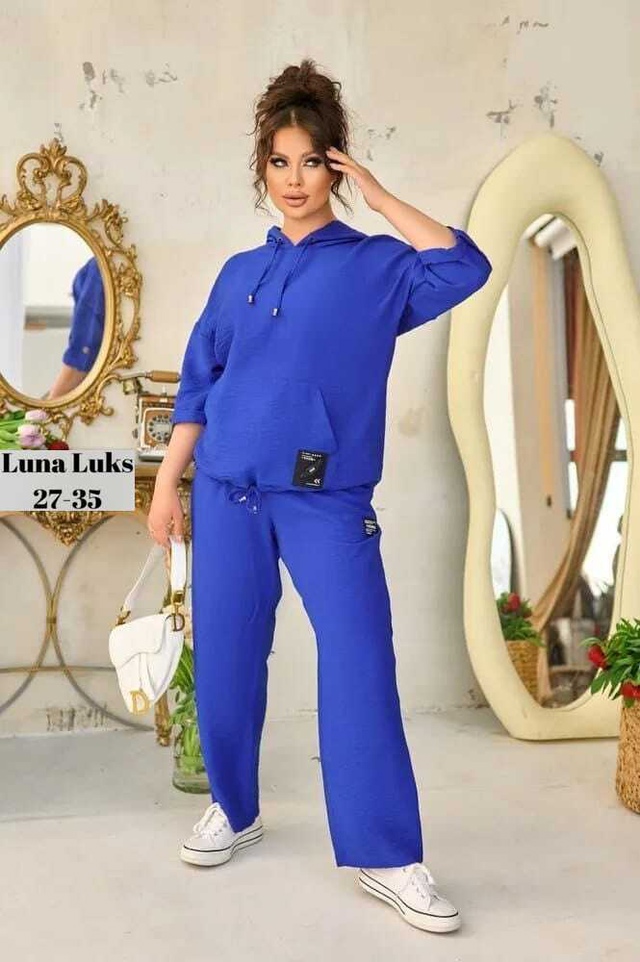 Спортивный костюм 22968298