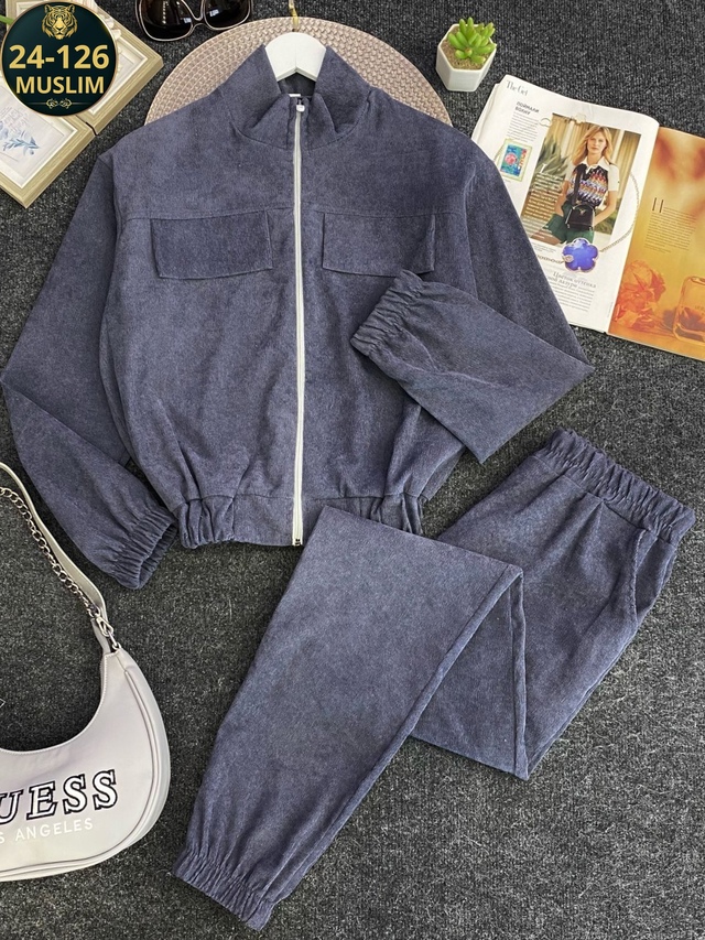 Костюм 22969875