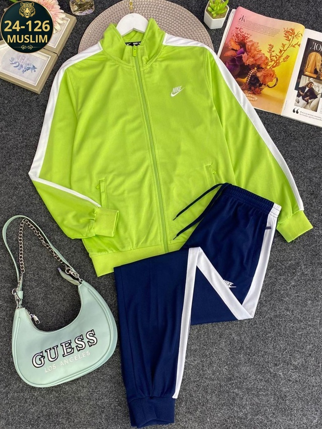 Костюм 22972961