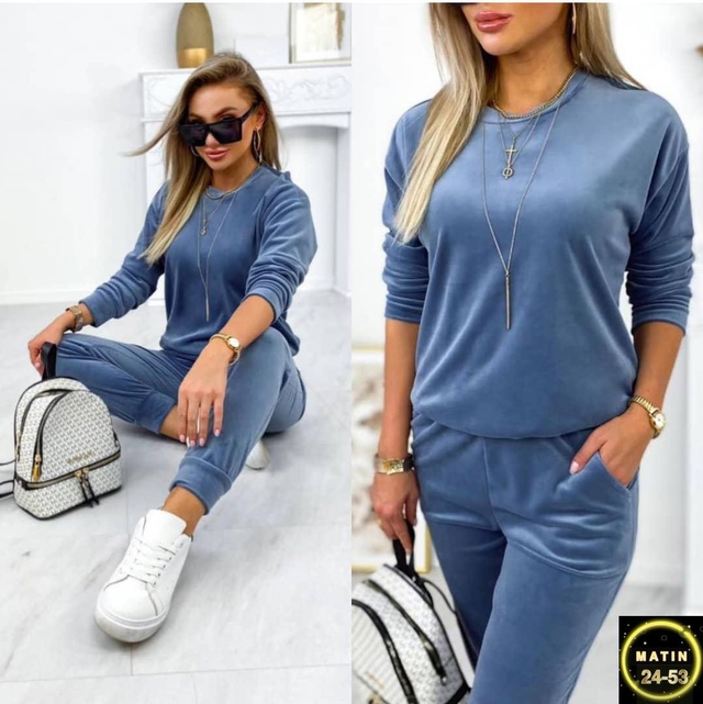 Костюм 22976144